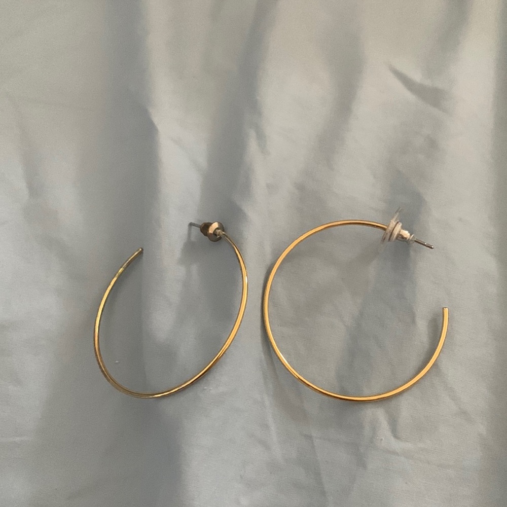 Dainty thin gold hoop earrings